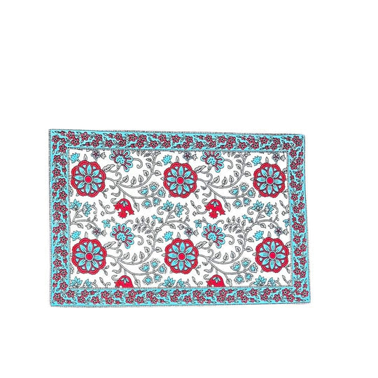 Dining table linen